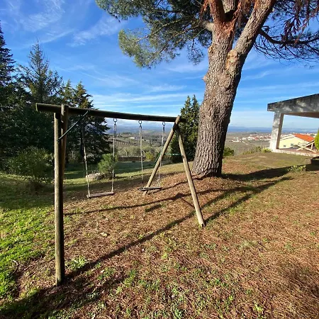 Casa De Pereiras, Nyaraló *